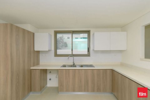 Villa à Jebel Ali, Dubai, 4 chambres, 743.9 m², № 91879 - photo 5