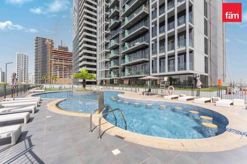 Купить квартиру в Дубае: 2 спальни, 106.2м², № 18435 - фото 5