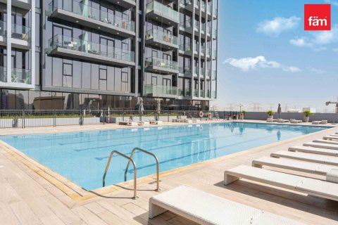 Купить квартиру в Дубае: 2 спальни, 106.2м², № 18435 - фото 4