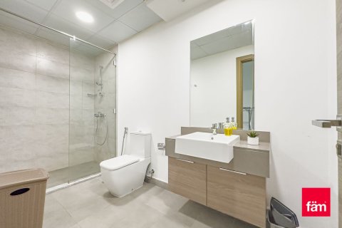 Купить квартиру в Дубае: 2 спальни, 106.2м², № 18435 - фото 11