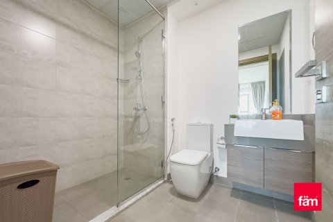 Купить квартиру в Дубае: 2 спальни, 106.2м², № 18435 - фото 10