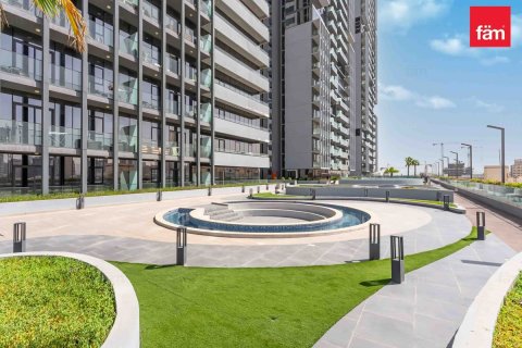 Купить квартиру в Дубае: 2 спальни, 106.2м², № 18435 - фото 6