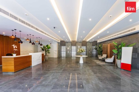 Купить квартиру в Дубае: 2 спальни, 106.2м², № 18435 - фото 9