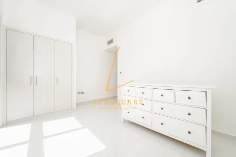 Villa in DAMAC Hills (Akoya by DAMAC), Dubai 3 bedrooms, 175 sq.m. № 69983 - photo 16