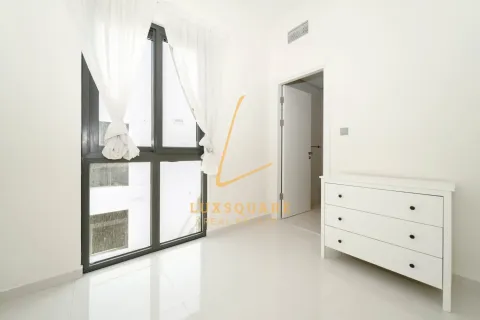 Villa in DAMAC Hills (Akoya by DAMAC), Dubai 3 bedrooms, 175 sq.m. № 69983 - photo 9