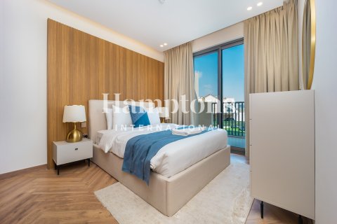 Таунхаус в Hillside at Jumeirah Golf Estates, Джумейра Гольф Эстейтс, Дубай, 3 спальни, 147.809м², № 100425
