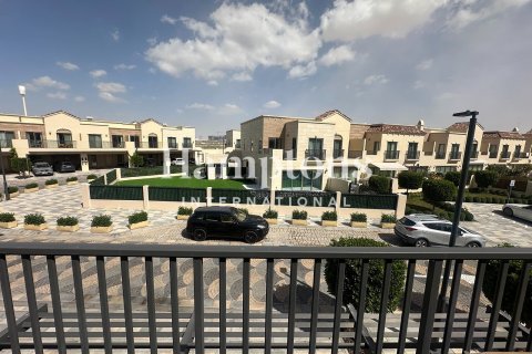 Снять в аренду таунхаус в Hillside at Jumeirah Golf Estates, Джумейра Гольф Эстейтс, Дубай: 3 спальни, 208.66013800м², № 100425 - фото 21