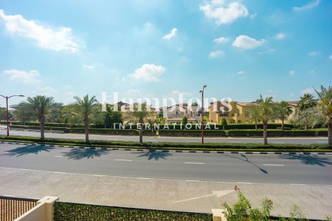Снять в аренду таунхаус в Hillside at Jumeirah Golf Estates, Джумейра Гольф Эстейтс, Дубай: 3 спальни, 147.80867300м², № 100425 - фото 15