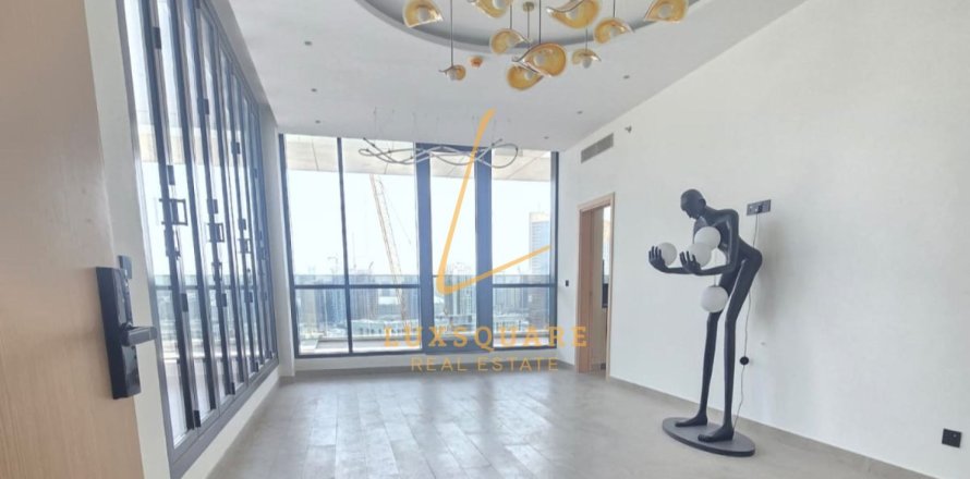 Appartement à Jumeirah Village Circle, Dubai, 3 chambres, 221 m², № 103299