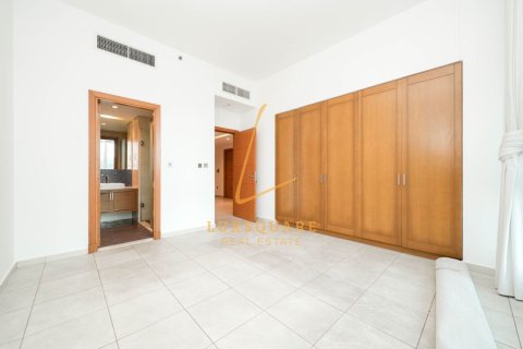 شقة في Marina Residences, نخلة جميرا, دبي 3 غرف نوم, 227 م² رقم 103301 - صورة 2