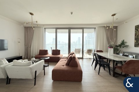 Apartment in Downtown Dubai (Downtown Burj Dubai), Dubai 3 bedrooms, 169 sq.m. № 75864 - photo 2