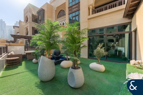 Apartment in Downtown Dubai (Downtown Burj Dubai), Dubai 1 bedroom, 181 sq.m. № 75862 - photo 29