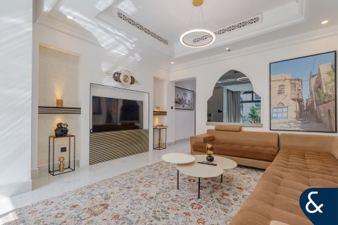 Apartment in Downtown Dubai (Downtown Burj Dubai), Dubai 1 bedroom, 181 sq.m. № 75862 - photo 3