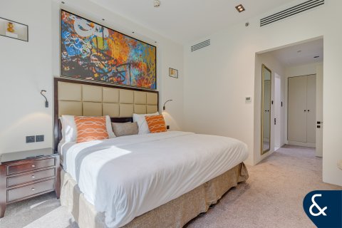 Apartment in Downtown Dubai (Downtown Burj Dubai), Dubai 1 bedroom, 181 sq.m. № 75862 - photo 13