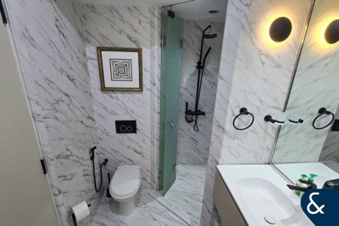 Apartment in Downtown Dubai (Downtown Burj Dubai), Dubai 1 bedroom, 181 sq.m. № 75862 - photo 18