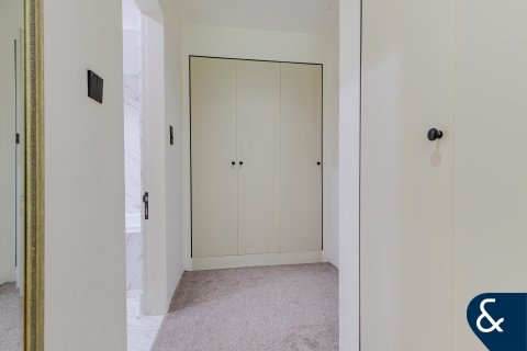 Apartment in Downtown Dubai (Downtown Burj Dubai), Dubai 1 bedroom, 181 sq.m. № 75862 - photo 24