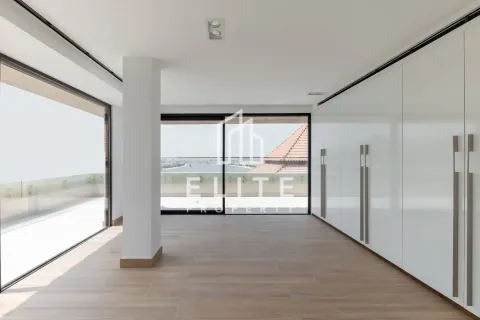 Ático en Dubai, 4 dormitorios, 677 m², № 59402 - foto 7