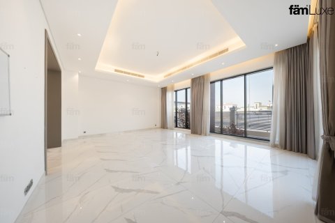 Villa en Al Barsha, Dubai, 7 dormitorios, 878.4 m², № 139136 - foto 12
