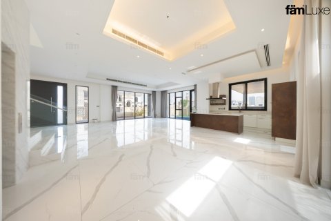Villa en Al Barsha, Dubai, 7 dormitorios, 878.4 m², № 139136 - foto 13