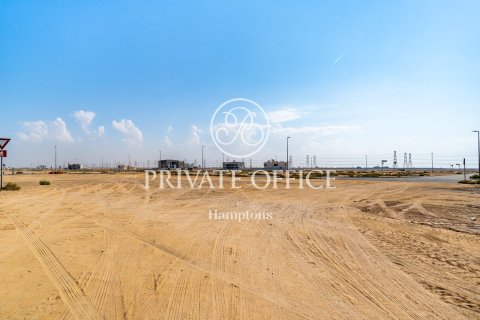 Снять в аренду земельный участок в Jebel Ali Industrial 1, Джабаль-Али, Дубай: 935.44030700м², № 70822 - фото 3