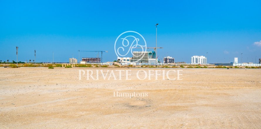 Земельный участок в Jebel Ali Industrial 1, Джабаль-Али, Дубай, 935.44м², № 70822