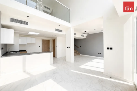 Townhouse in Dubai 2 bedrooms, 79.3 sq.m. № 118874 - photo 15
