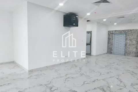 Almacén en Jebel Ali, Dubai, 7040 m², № 38935 - foto 27