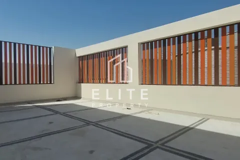 Almacén en Jebel Ali, Dubai, 7040 m², № 38935 - foto 25