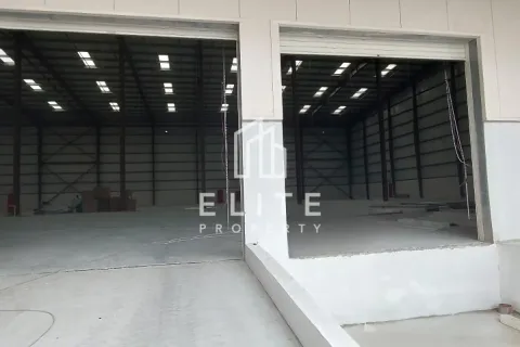 Almacén en Jebel Ali, Dubai, 7040 m², № 38935 - foto 7