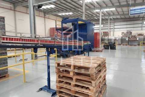 Almacén en Dubai, 5478 m², № 38934 - foto 11