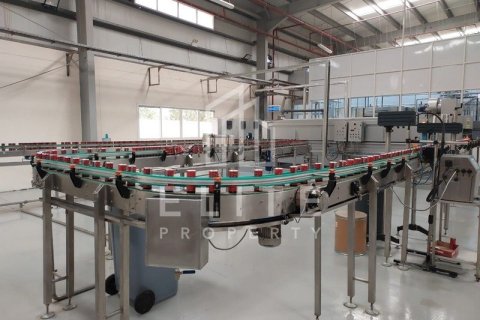 Almacén en Dubai, 5478 m², № 38934 - foto 19