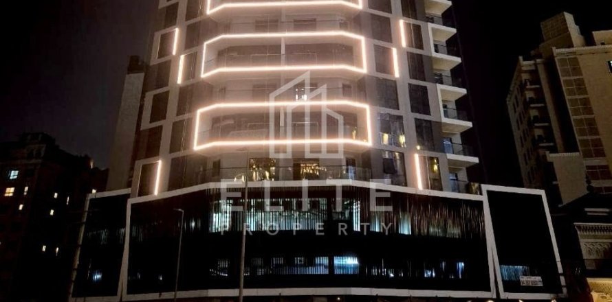Здание в Al Jaddaf, Дубай, 8744м², № 38937