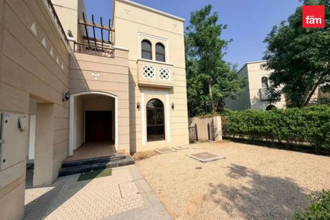 فيلا في دبي 4 غرف نوم, 399.8 م² رقم 118251