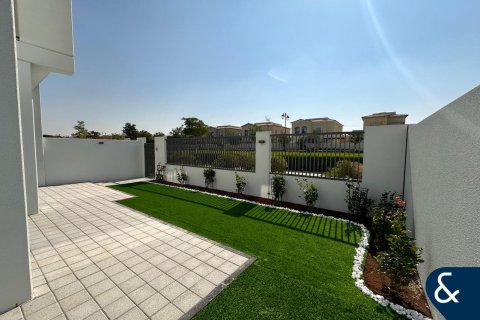 Villa in Villanova, Dubai Land, Dubai 4 bedrooms, 230 sq.m. № 76600 - photo 2