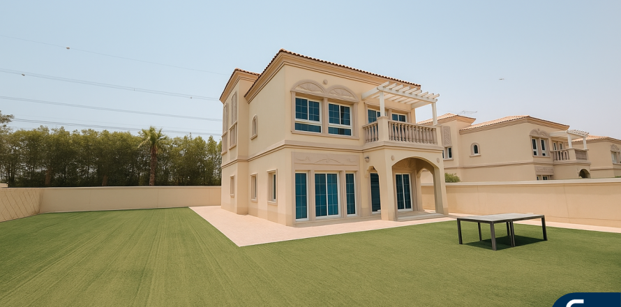 Villa in Jumeirah Village Triangle, Dubai 2 bedrooms, 570 sq.m. № 76598
