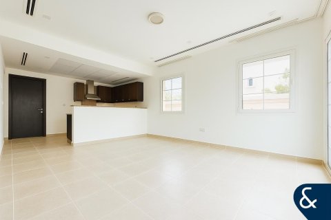 Villa in Jumeirah Village Triangle, Dubai 2 bedrooms, 570 sq.m. № 76598 - photo 12