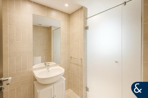 Villa in Jumeirah Village Triangle, Dubai 2 bedrooms, 570 sq.m. № 76598 - photo 10