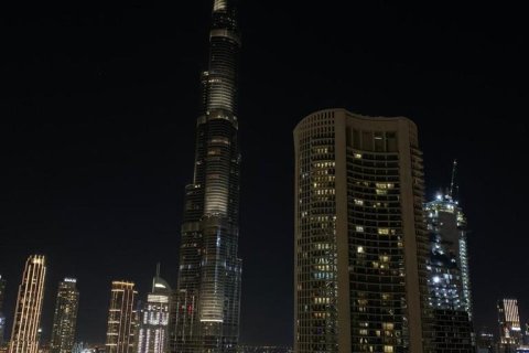 Apartamento en The Address Sky View Tower 1, Downtown Dubai (Downtown Burj Dubai), Dubai, 3 dormitorios, 2024 m², № 769 - foto 11
