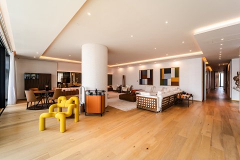 Apartment in Dubai 4 bedrooms, 466 sq.m. № 134128 - photo 15