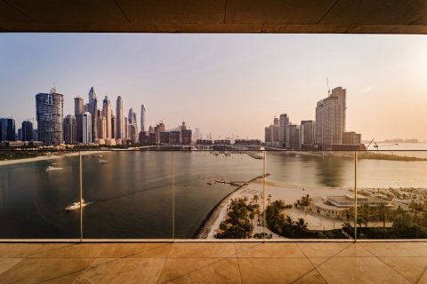 Apartment in Dubai 4 bedrooms, 466 sq.m. № 134128 - photo 2