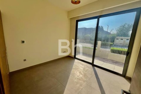 Снять в аренду виллу в Дубай Хилс Эстейт, Дубай: 4 спальни, 464м², № 24291 - фото 13