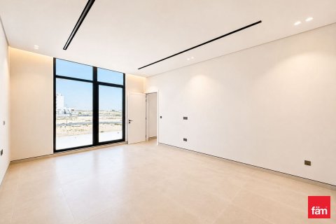 Villa in Jebel Ali, Dubai 5 bedrooms, 935.1 sq.m. № 113575 - photo 11