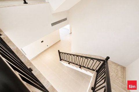 Villa in Jebel Ali, Dubai 5 bedrooms, 935.1 sq.m. № 113575 - photo 27