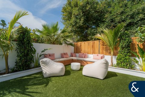 Villa in Arabian Ranches, Dubai 4 bedrooms, 272 sq.m. № 91167 - photo 19