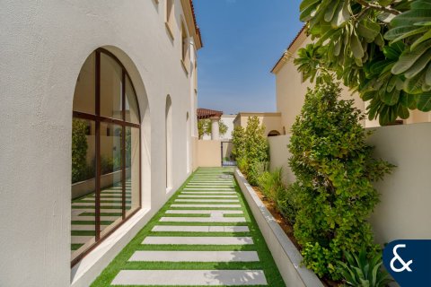 Villa en Aseel, Arabian Ranches, Dubai, 6 dormitorios, 429 m², № 91177 - foto 28