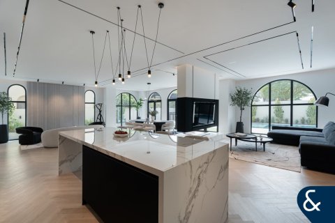 Villa en Aseel, Arabian Ranches, Dubai, 6 dormitorios, 429 m², № 91177 - foto 2