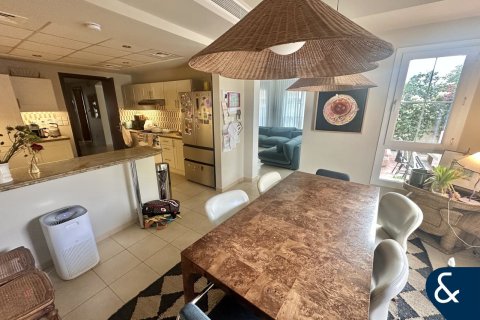 Villa en Arabian Ranches, Dubai, 4 dormitorios, 293 m², № 91174 - foto 4
