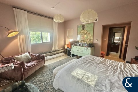 Villa en Arabian Ranches, Dubai, 4 dormitorios, 293 m², № 91174 - foto 11