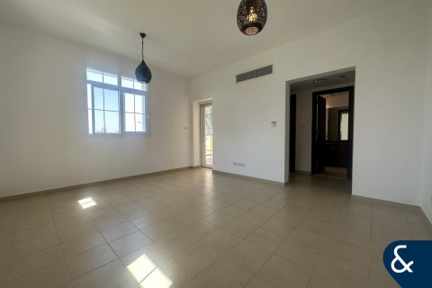 Купить виллу в Арабиан Ранчес, Дубай: 4 спальни, 293м², № 91174 - фото 10