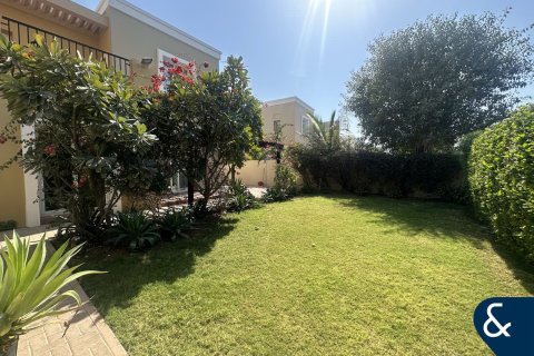 Купить виллу в Арабиан Ранчес, Дубай: 4 спальни, 293м², № 91174 - фото 12